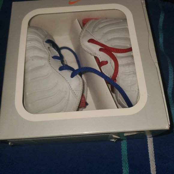 Nike foams - Picture 1 of 5